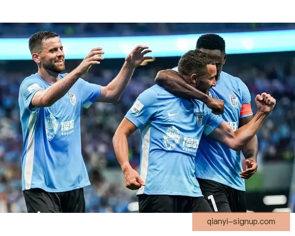 中超英博客场2-1逆转泰山 马莱莱双响瓦科破门助队连胜